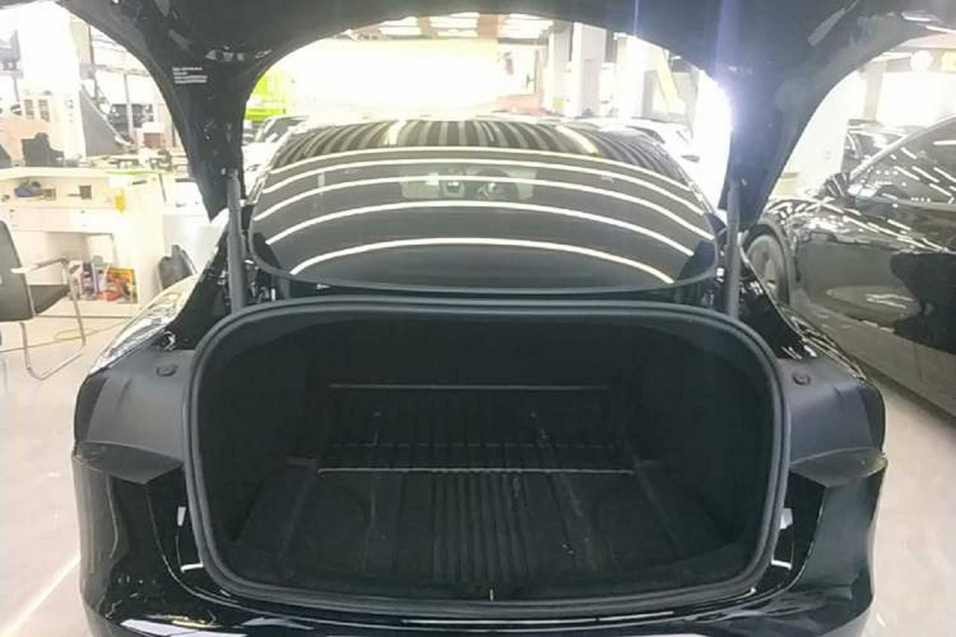Used Tesla Model 3 2023 Rear-Wheel-Drive Version Trunk