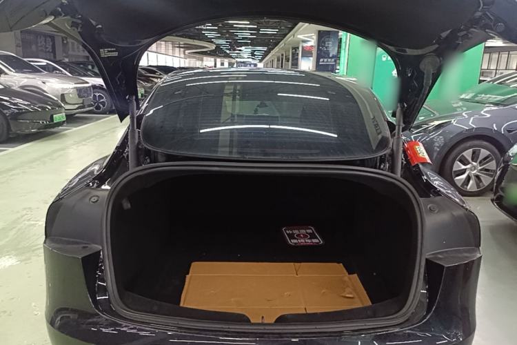 Used Tesla Model 3 2023 Rear-Wheel-Drive Version Trunk
