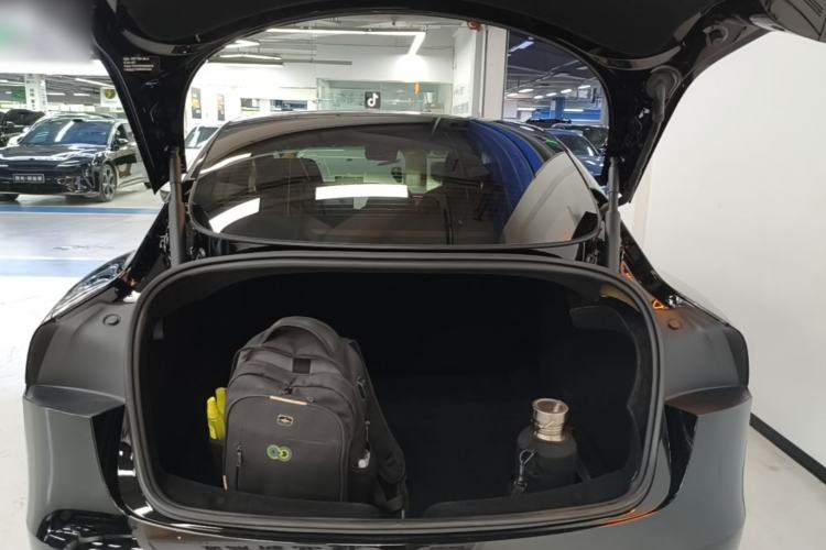Used Tesla Model 3 2023 Rear-Wheel-Drive Version Trunk
