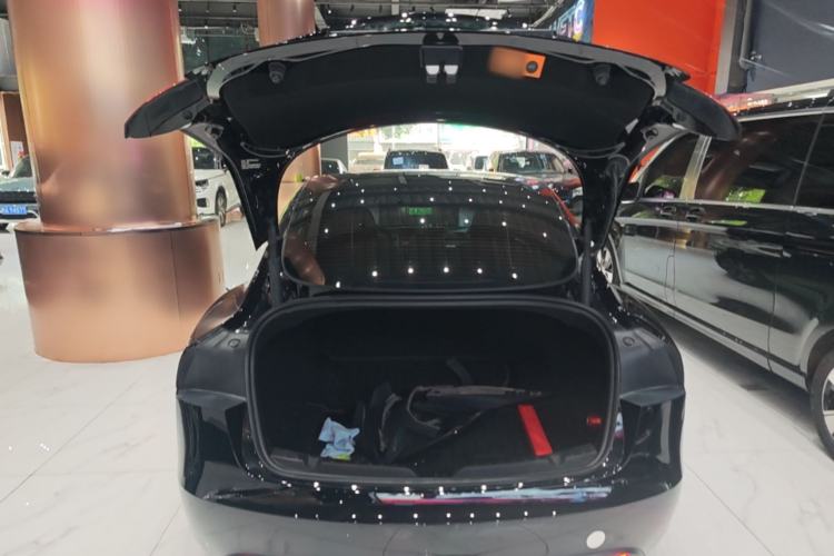 Used Tesla Model 3 2023 Rear-Wheel-Drive Version Trunk