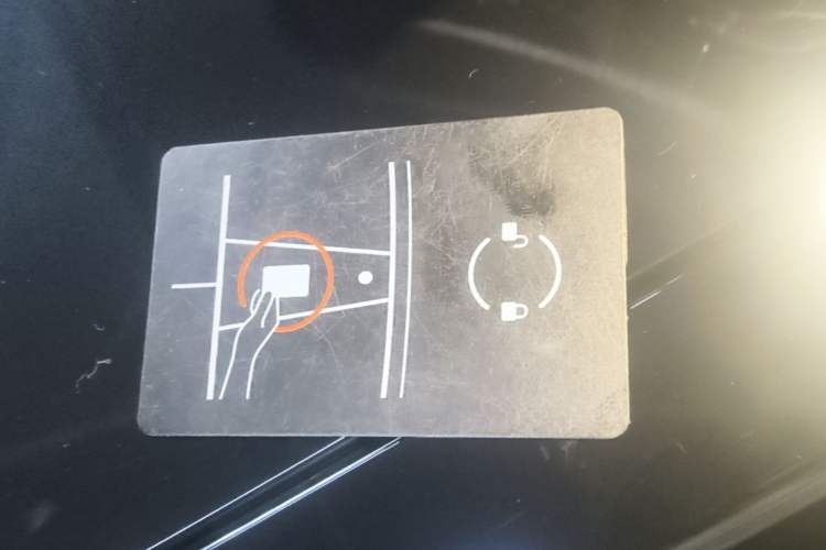 Used Tesla Model 3 2023 Rear-Wheel-Drive Version Vehicle Key