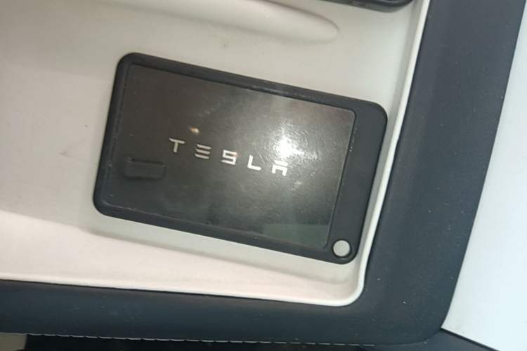 Used Tesla Model 3 2023 Rear-Wheel-Drive Version Vehicle Key