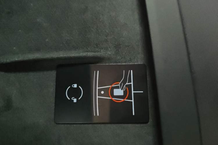 Used Tesla Model 3 2023 Rear-Wheel-Drive Version Vehicle Key