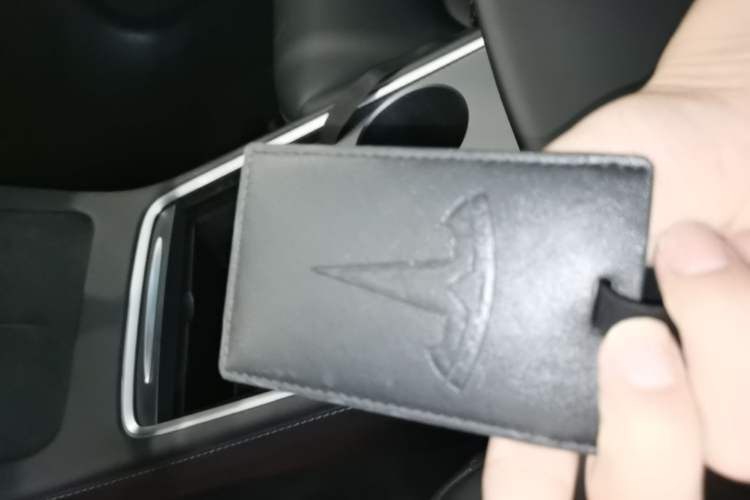 Used Tesla Model 3 2023 Rear-Wheel-Drive Version Vehicle Key