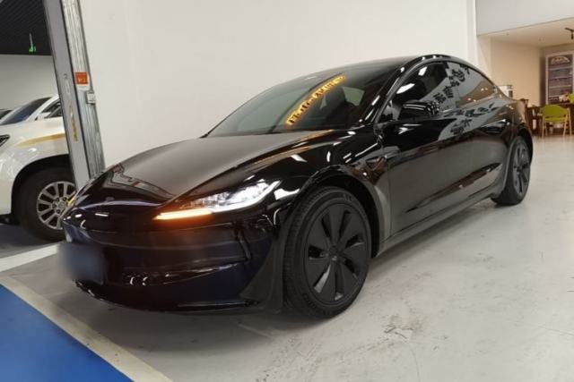 Used Tesla Model 3 2023 Rear-Wheel-Drive Version