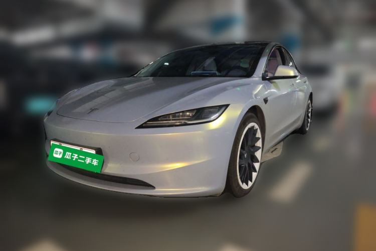 Tesla Model 3 2023 Long-Range All-Wheel-Drive Version
