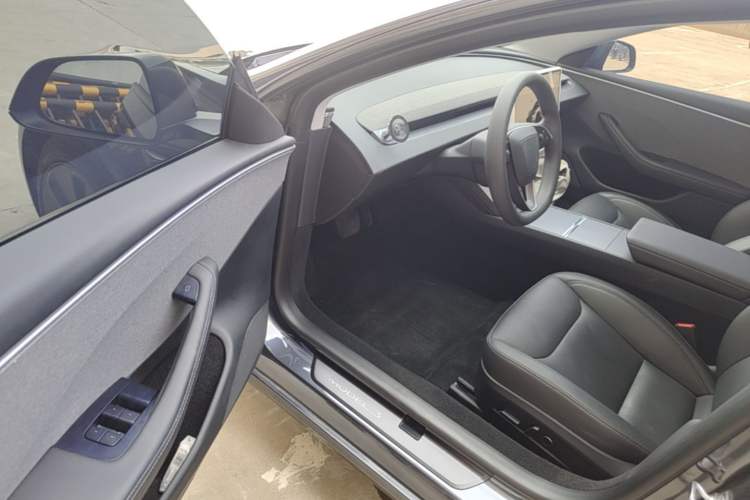 Used Tesla Model 3 2023 Rear-Wheel-Drive Version Driver Seat