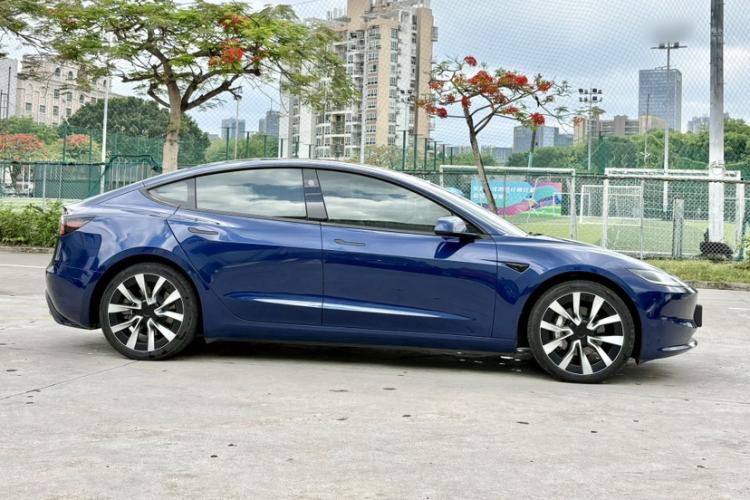 Used Tesla Model 3 2023 Long-Range All-Wheel-Drive Version Exterior 1