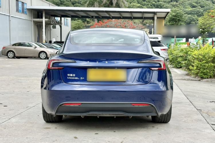 Used Tesla Model 3 2023 Long-Range All-Wheel-Drive Version Exterior 3