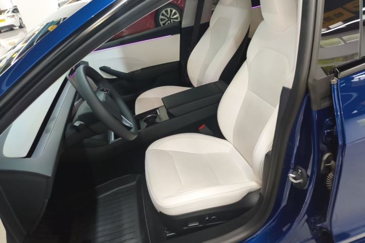 Used Tesla Model 3 2023 Rear-Wheel-Drive Version Left Front Seat