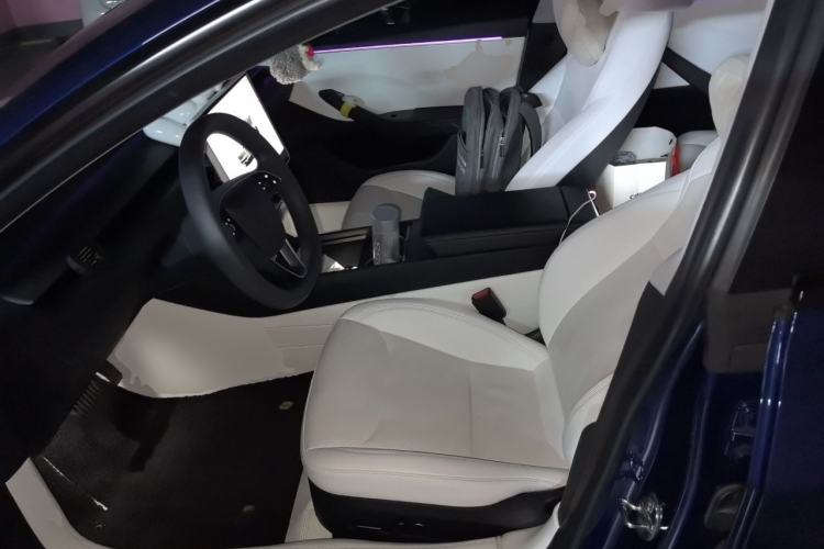Used Tesla Model 3 2023 Rear-Wheel-Drive Version Left Front Seat