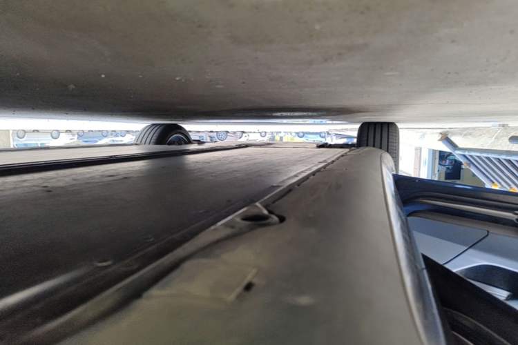 Used Tesla Model 3 2023 Rear-Wheel-Drive Version Left Side Sill