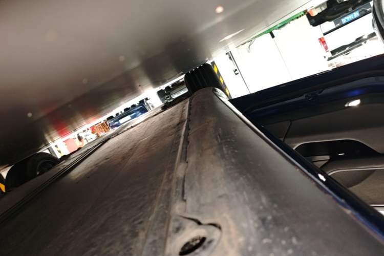 Used Tesla Model 3 2023 Rear-Wheel-Drive Version Left Side Sill
