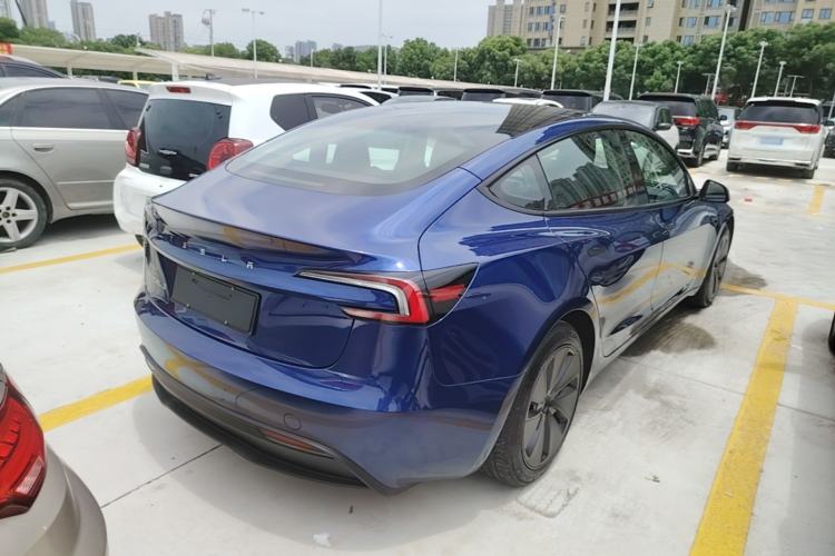 Used Tesla Model 3 2023 Rear-Wheel-Drive Version Rear Right 45 Deg