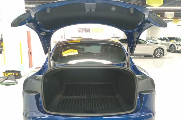 Used Tesla Model 3 2023 Rear-Wheel-Drive Version Trunk