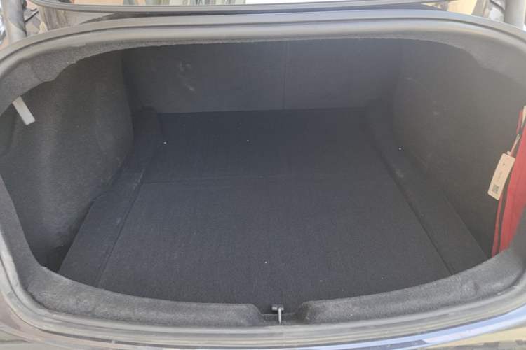 Used Tesla Model 3 2023 Rear-Wheel-Drive Version Trunk