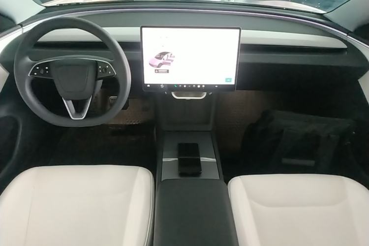 Used Tesla Model 3 2023 Rear-Wheel-Drive Version Center Console