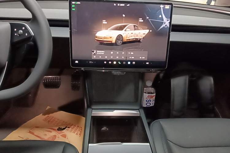 Used Tesla Model 3 2023 Rear-Wheel-Drive Version Audio And AC Panel