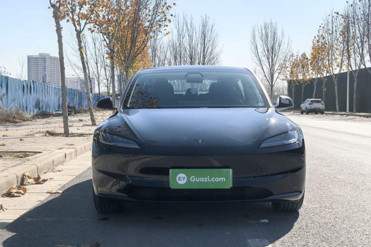 Used Tesla Model 3 2023 Rear-Wheel-Drive Version Exterior 2