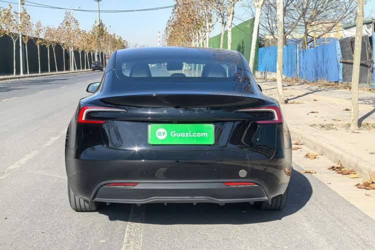 Used Tesla Model 3 2023 Rear-Wheel-Drive Version Exterior 5