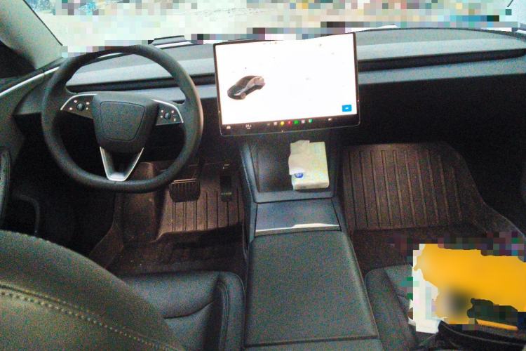Used Tesla Model 3 2023 Rear-Wheel-Drive Version Center Console