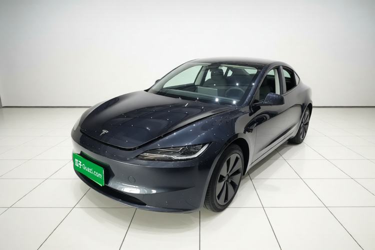 Tesla Model 3 2023 Long-Range All-Wheel-Drive Version