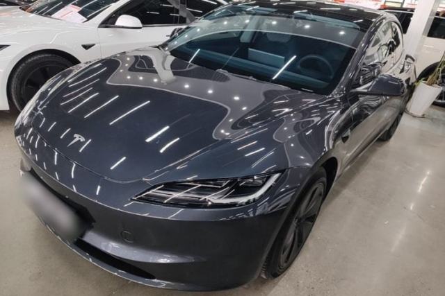 Used Tesla Model 3 2023 Rear-Wheel-Drive Version