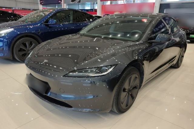Used Tesla Model 3 2023 Rear-Wheel-Drive Version