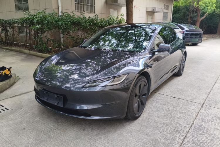 Tesla Model 3 2023 Rear-Wheel-Drive Version