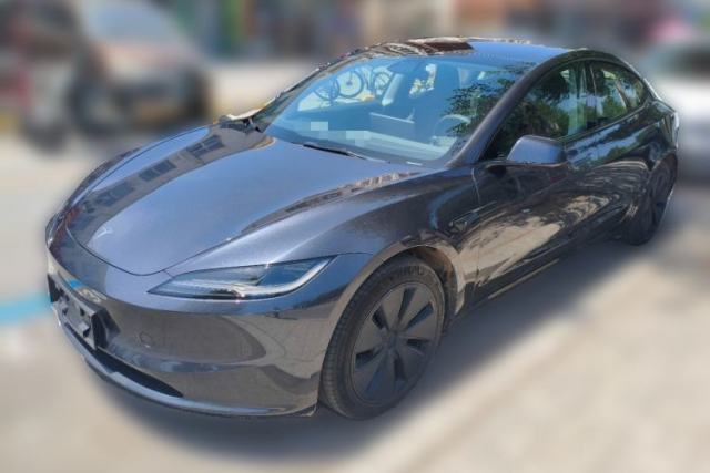 Used Tesla Model 3 2023 Rear-Wheel-Drive Version