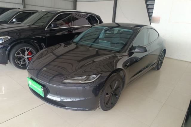 Used Tesla Model 3 2023 Long-Range All-Wheel-Drive Version