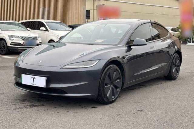 Used Tesla Model 3 2023 Rear-Wheel-Drive Version