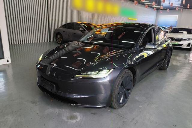 Used Tesla Model 3 2023 Long-Range All-Wheel-Drive Version