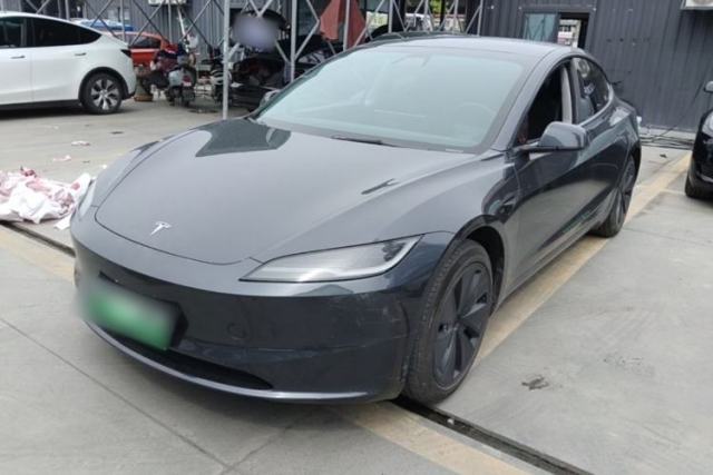 Used Tesla Model 3 2023 Rear-Wheel-Drive Version