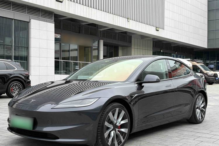Tesla Model 3 2023 Rear-Wheel-Drive Version