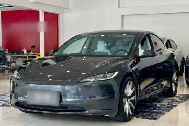 Used Tesla Model 3 2023 Rear-Wheel-Drive Version