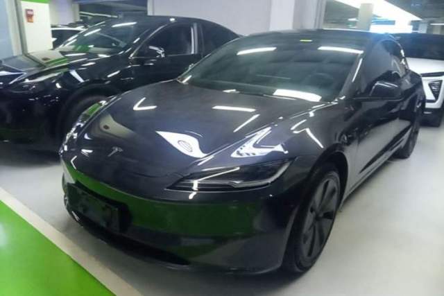 Used Tesla Model 3 2023 Rear-Wheel-Drive Version