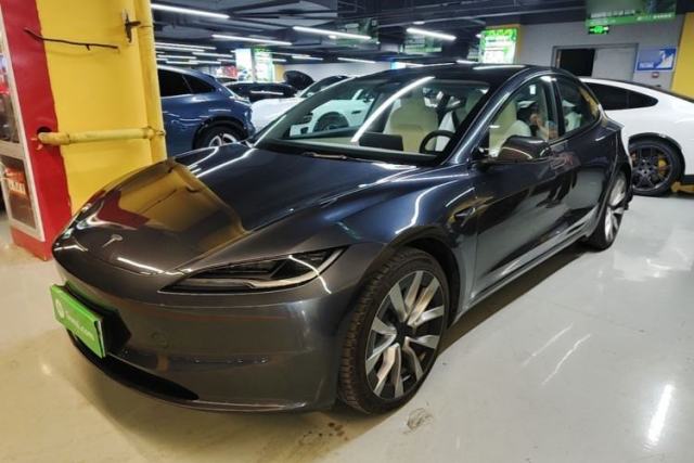 Used Tesla Model 3 2023 Rear-Wheel-Drive Version