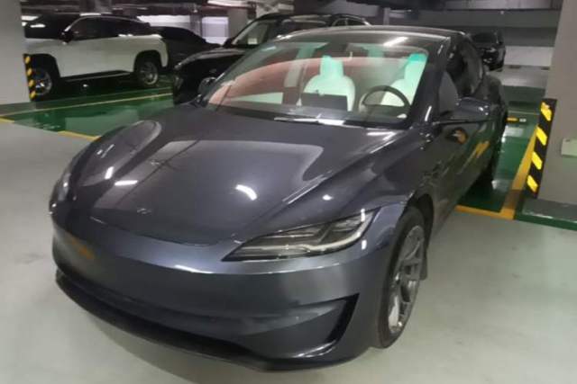 Used Tesla Model 3 2023 Rear-Wheel-Drive Version