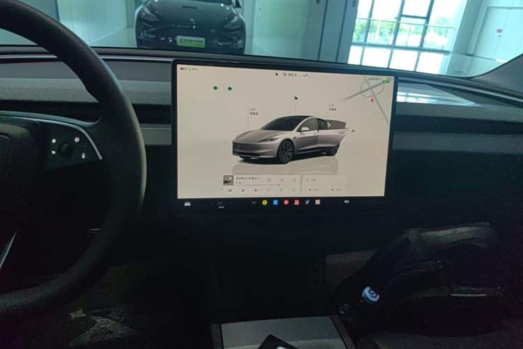 Used Tesla Model 3 2023 Rear-Wheel-Drive Version Audio And AC Panel