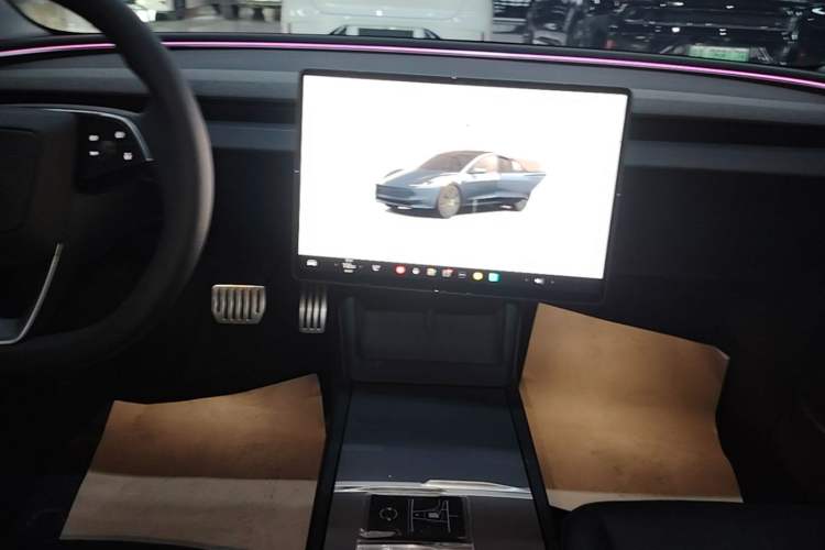Used Tesla Model 3 2023 Rear-Wheel-Drive Version Audio And AC Panel