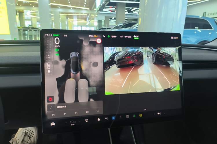 Used Tesla Model 3 2023 Long-Range All-Wheel-Drive Version Audio And AC Panel