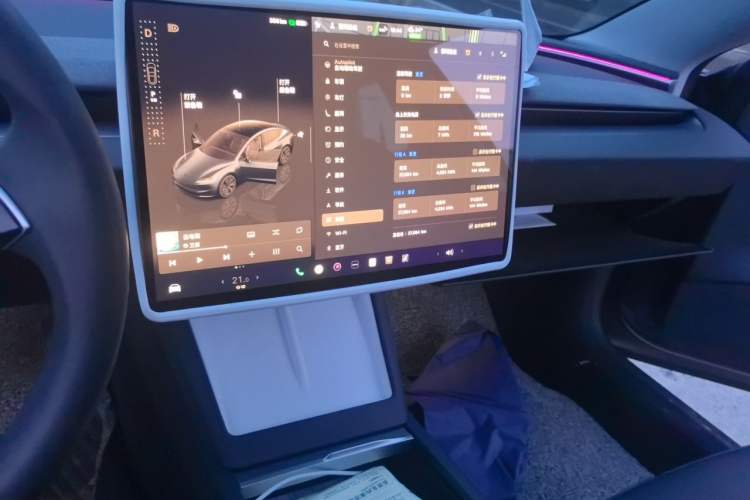 Used Tesla Model 3 2023 Rear-Wheel-Drive Version Audio And AC Panel