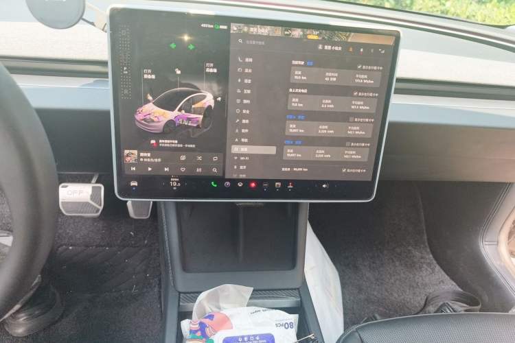 Used Tesla Model 3 2023 Long-Range All-Wheel-Drive Version Audio And AC Panel