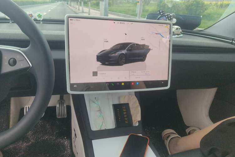 Used Tesla Model 3 2023 Rear-Wheel-Drive Version Audio And AC Panel