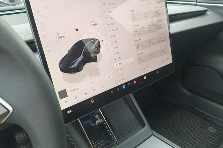 Used Tesla Model 3 2023 Rear-Wheel-Drive Version Audio And AC Panel