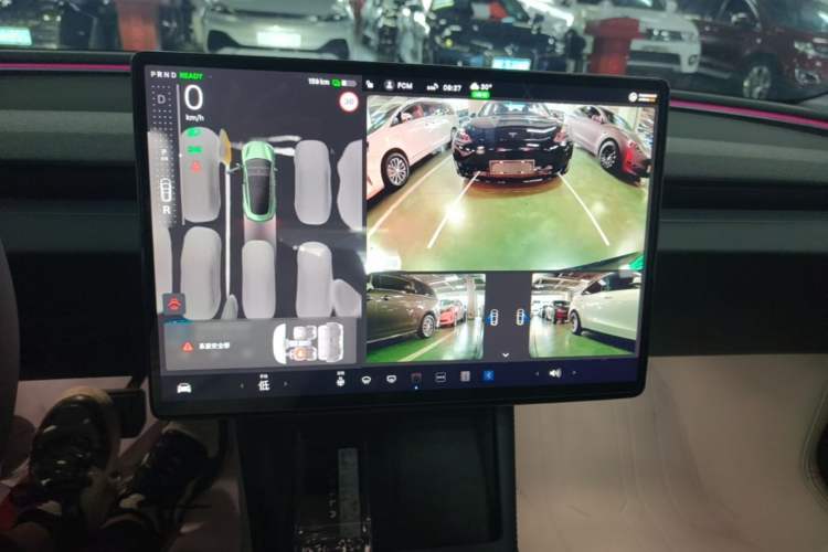 Used Tesla Model 3 2023 Rear-Wheel-Drive Version Audio And AC Panel
