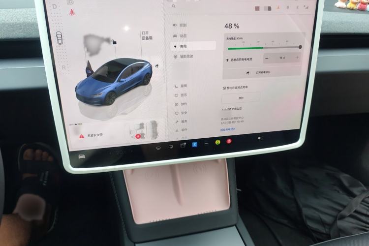 Used Tesla Model 3 2023 Rear-Wheel-Drive Version Audio And AC Panel