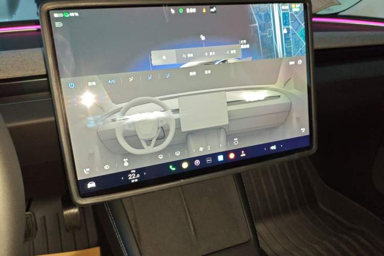 Used Tesla Model 3 2023 Rear-Wheel-Drive Version Audio And AC Panel