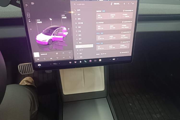 Used Tesla Model 3 2023 Rear-Wheel-Drive Version Audio And AC Panel